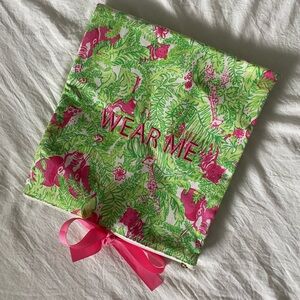 LILLY PULITZER garment bag